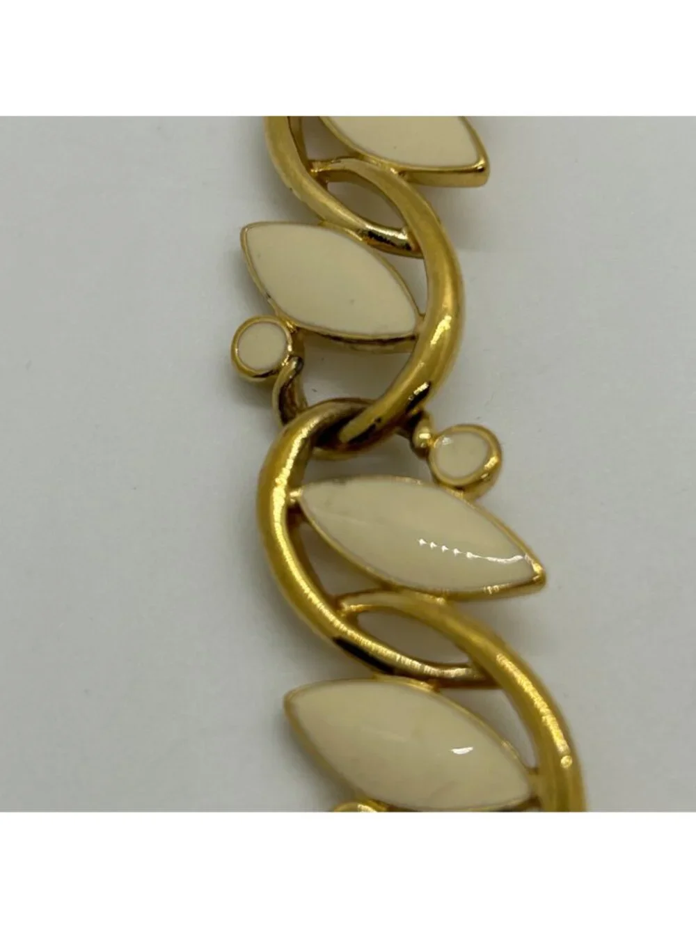 Vintage Trifari Enamel Choker Necklace Gold Tone Leaf Cream 1980s Statement